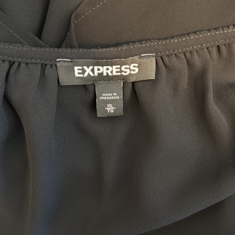 Top - Picture 5 of 5